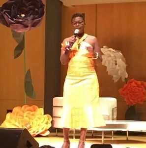 Meet your Posher, Connell